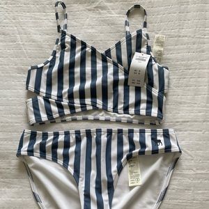 Abercrombie & Fitch Girl’s Bathing Suit